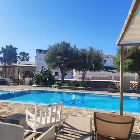 Biniati Des Pi Country house