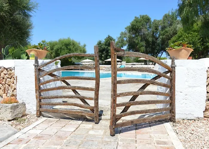 Biniati Des Pi Country house *